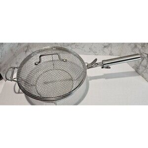 Technique Deep Fry Basket With Handle & Locking Lid 11.75" Diameter